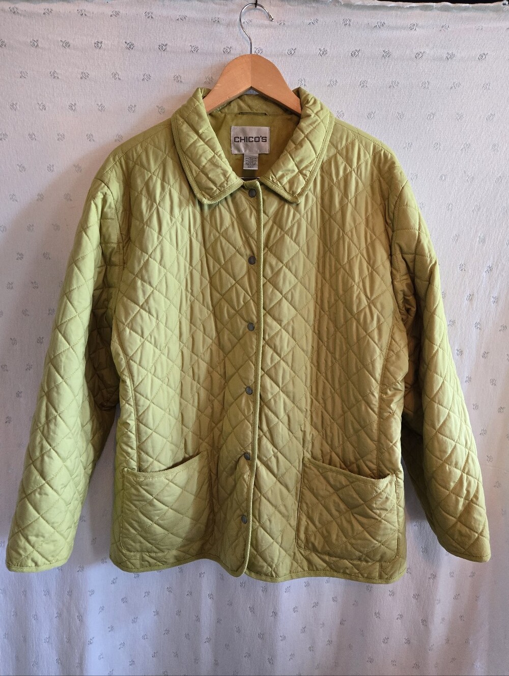 Chico's Quilted Jacket in Light Green Size 3 / L